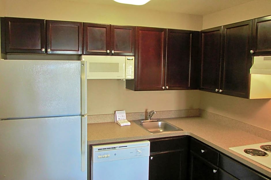 Extended Stay America Suites - Indianapolis - Airport - W Southern Ave