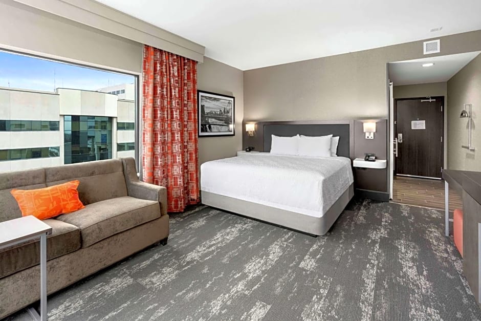 Hampton Inn By Hilton & Suites Spokane Downtown-South