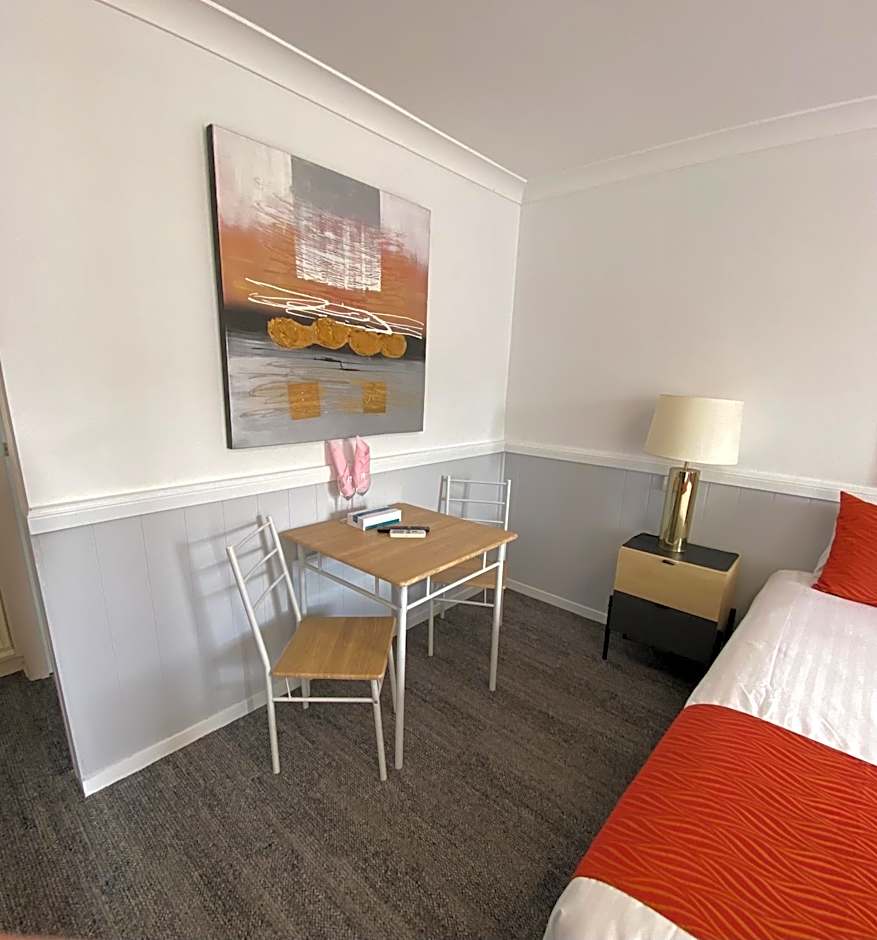 Centre Point Mid-City Motor Inn