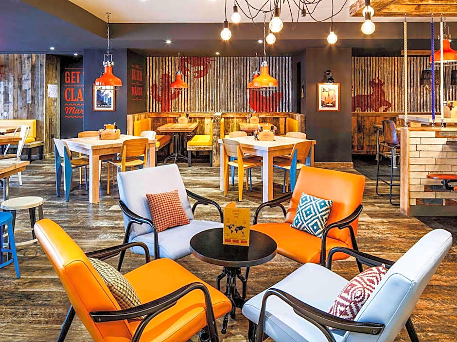 Manchester Portland By Sunday