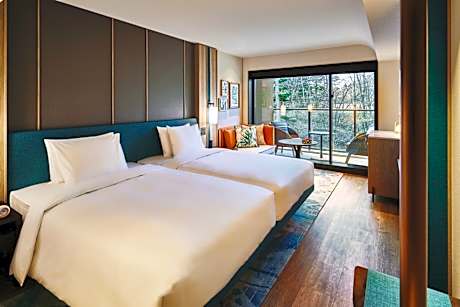 Standard Twin Room with River View