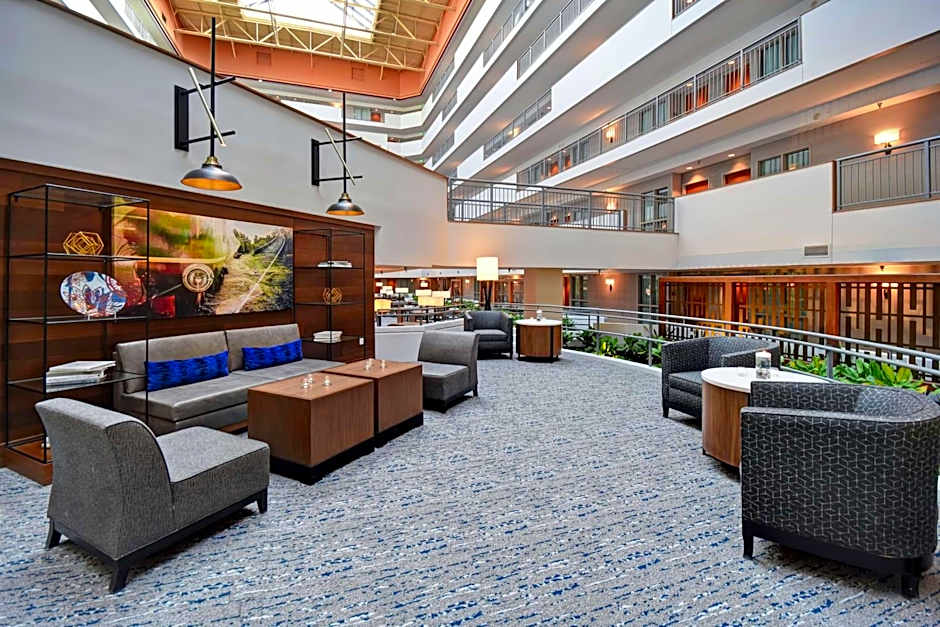 Embassy Suites By Hilton Hotel Omaha-Downtown/Old Market