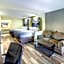 Super 8 by Wyndham Jackson MS Near the Fairgrounds