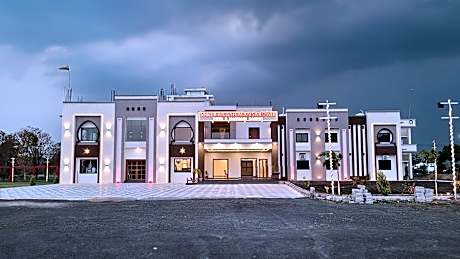 Shri Kailash Mansarovar Hotel and Marriage Garden