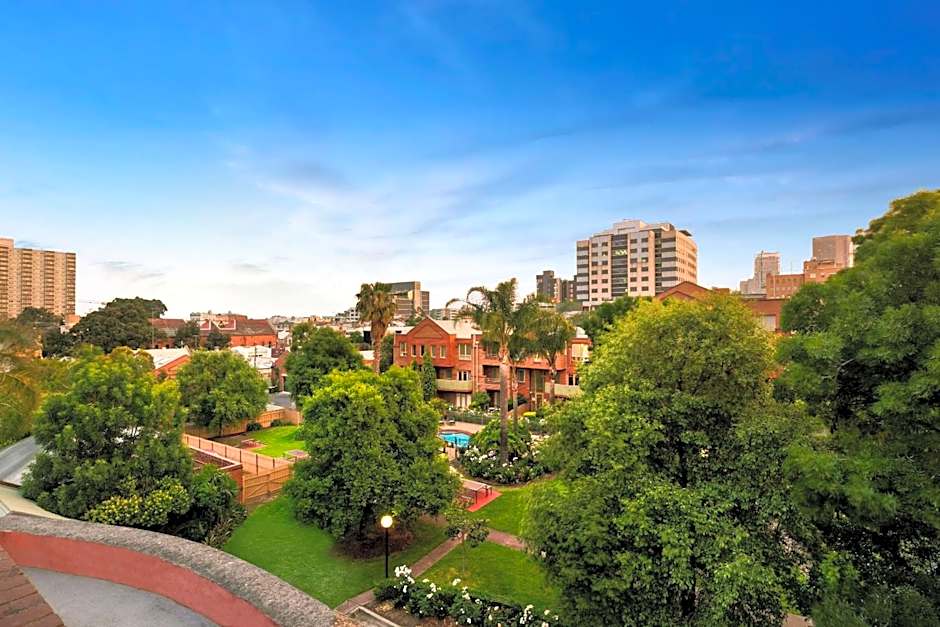 Comfort Apartments Royal Gardens