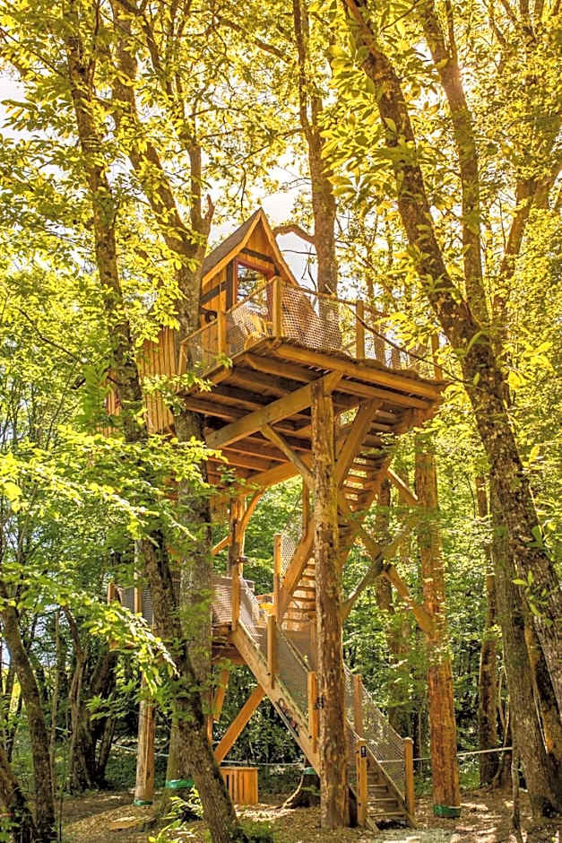 Nid'en'Ô cabanes et spa Lot et Dordogne