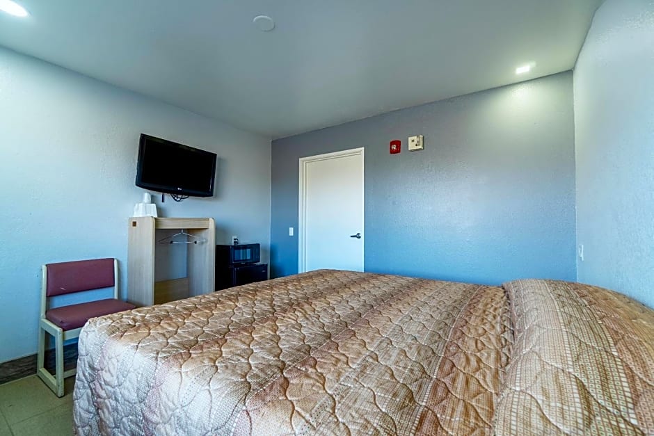 Xpress Inn & Extended Stays