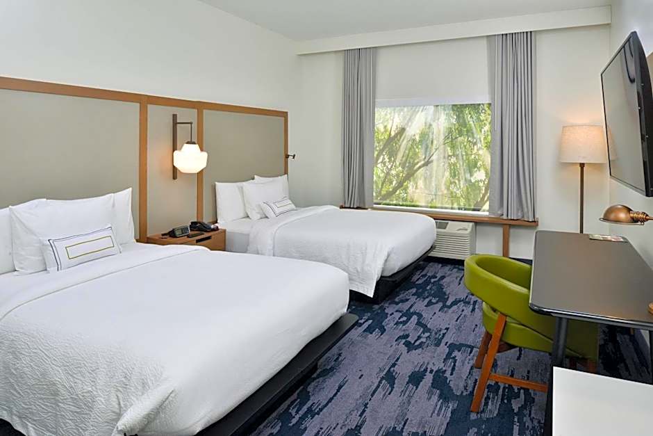 Fairfield Inn & Suites by Marriott Charlotte University Research Park