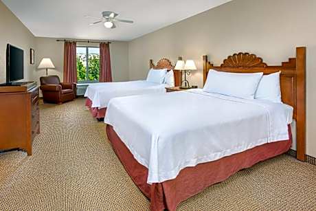 2 Queen Beds 1 Bedroom Suite Nonsmoking