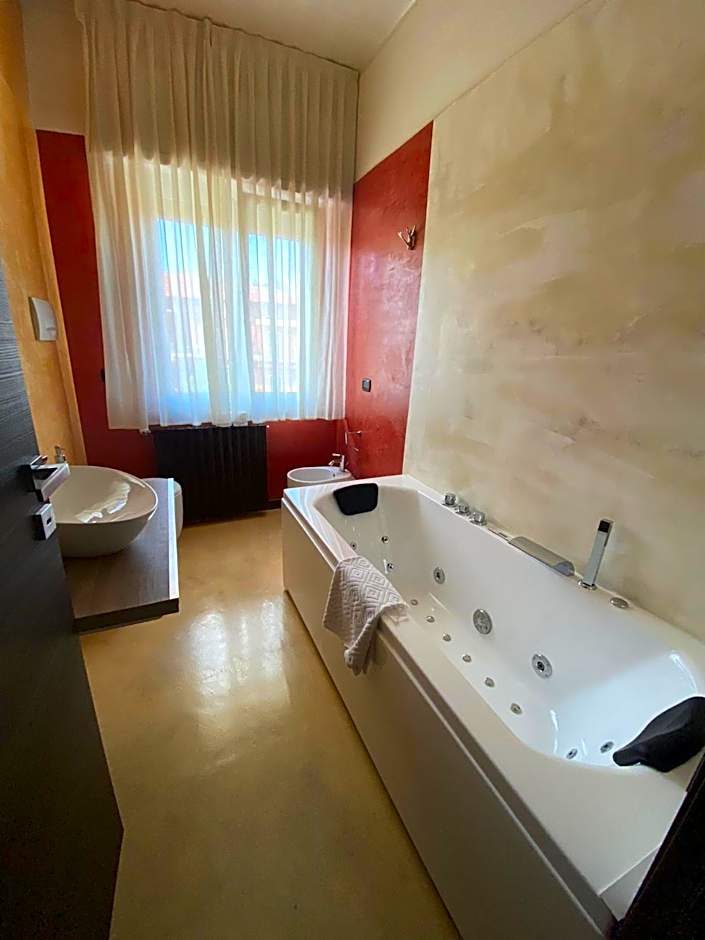 B2In Suite & Office