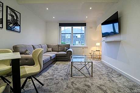 Marchfield Promenade View