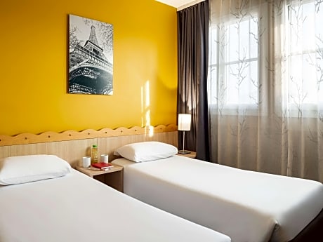 DOUBLE TWO BEDROOMS