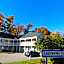 Empire Lakeshore Inn