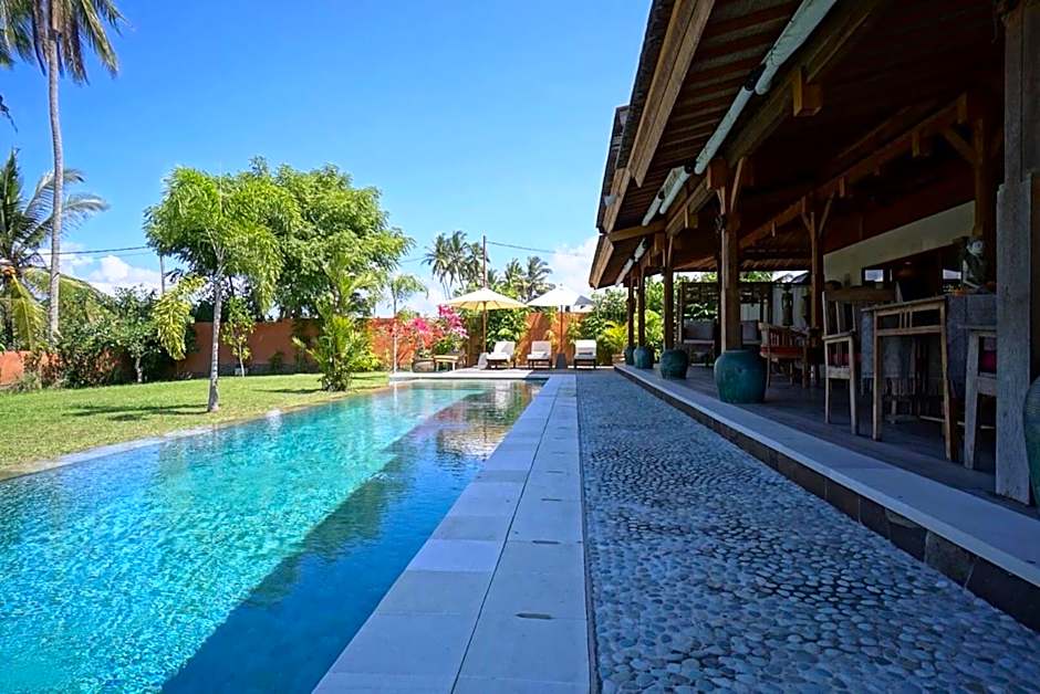 Villa Taman Kanti - 2 Bedroom private villa with swimming pool