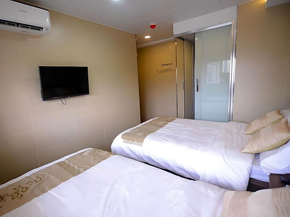 Kong Hing Guest House