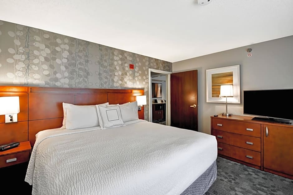 Courtyard by Marriott Jacksonville Airport/ Northeast