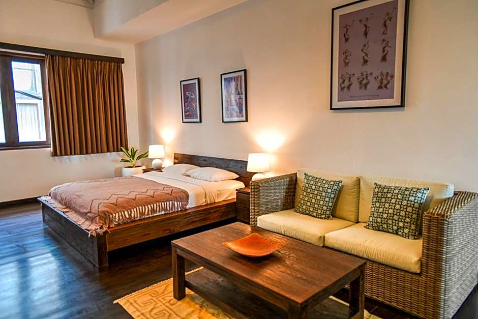 Melo Suites Hotel