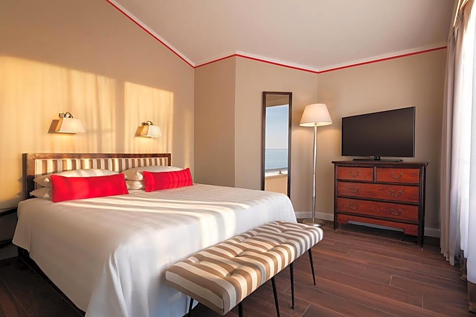 Hotel Sina Astor