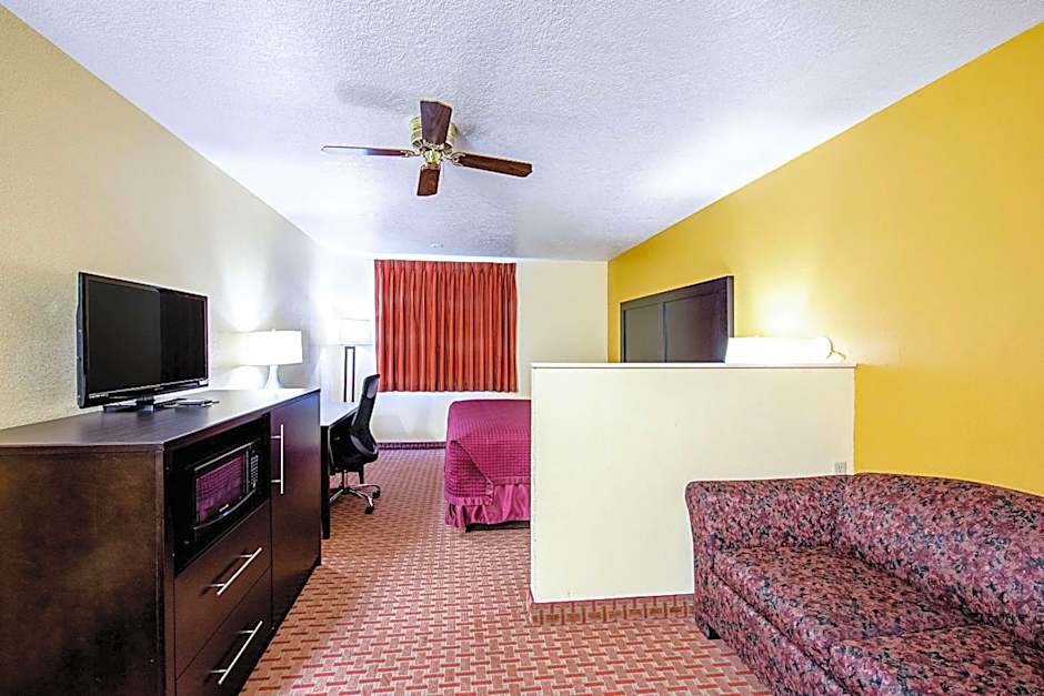 Rodeway Inn & Suites Monticello
