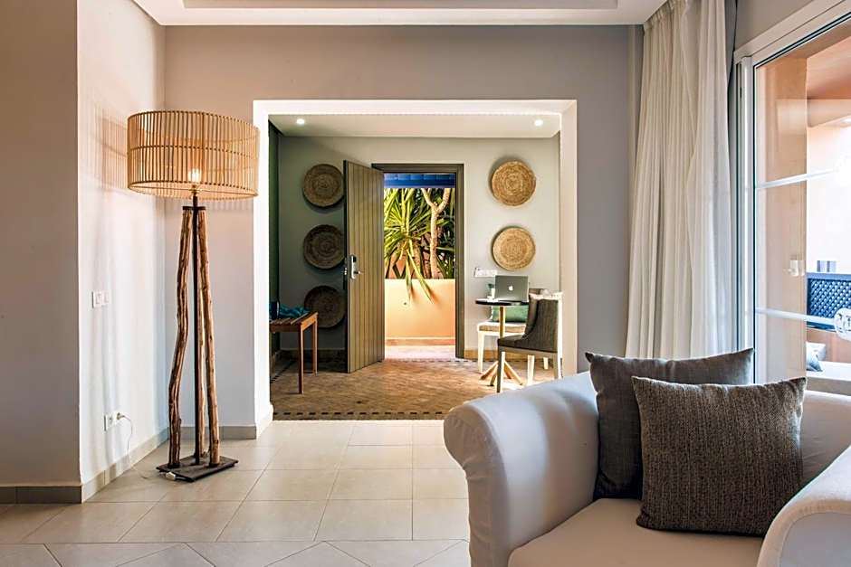 Paradis Plage Surf Yoga & Spa