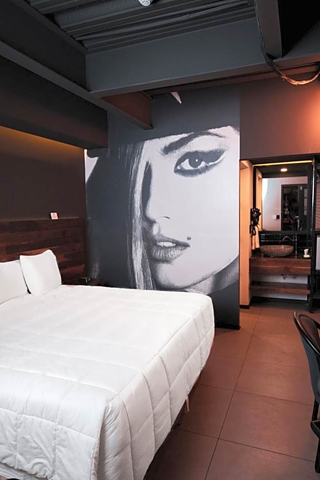 HOTEL RIO RITA