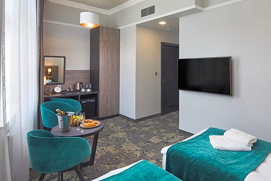 Hotel Estera