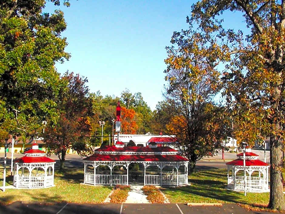 Murray Inn and Art Gallery