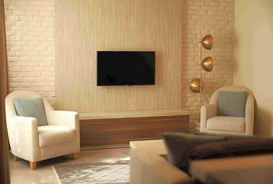 Loft 1502 Hotel