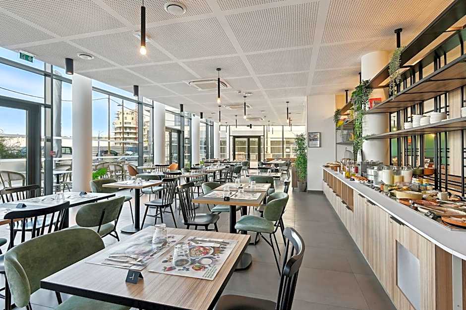 All Suites Paris Ouest Colombes