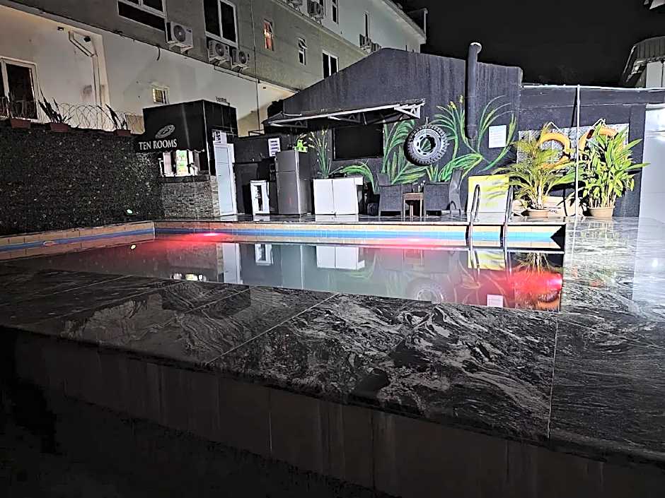 Ten Rooms Boutique Hotel Abuja