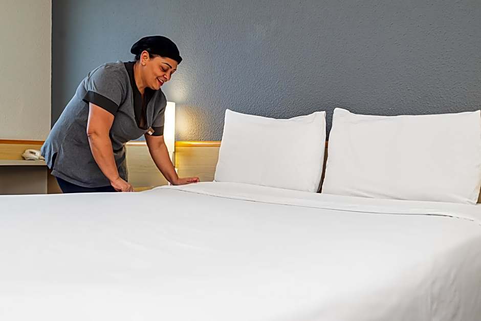 Photo 1 of 13 of Standard 1 Double Bed