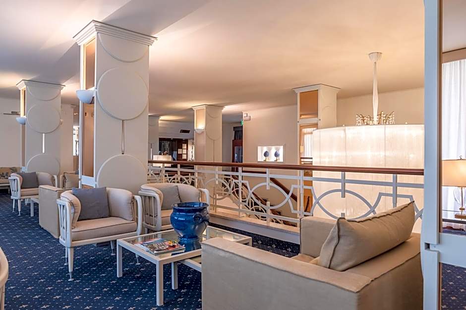 Hotel Anthony