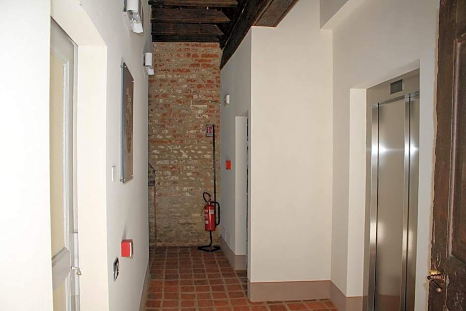 Palazzo Sacco Hostello Fossano
