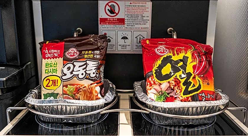 Daegu Dongseongro Hotel Labella