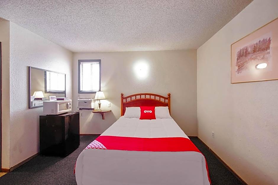 OYO Hotel Cheyenne Wells - US 40