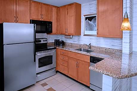 Two-Bedroom Suite, Fireplace (Hearing Accessible)