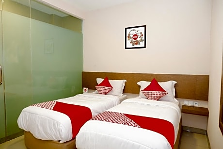 Delxue Twin Room