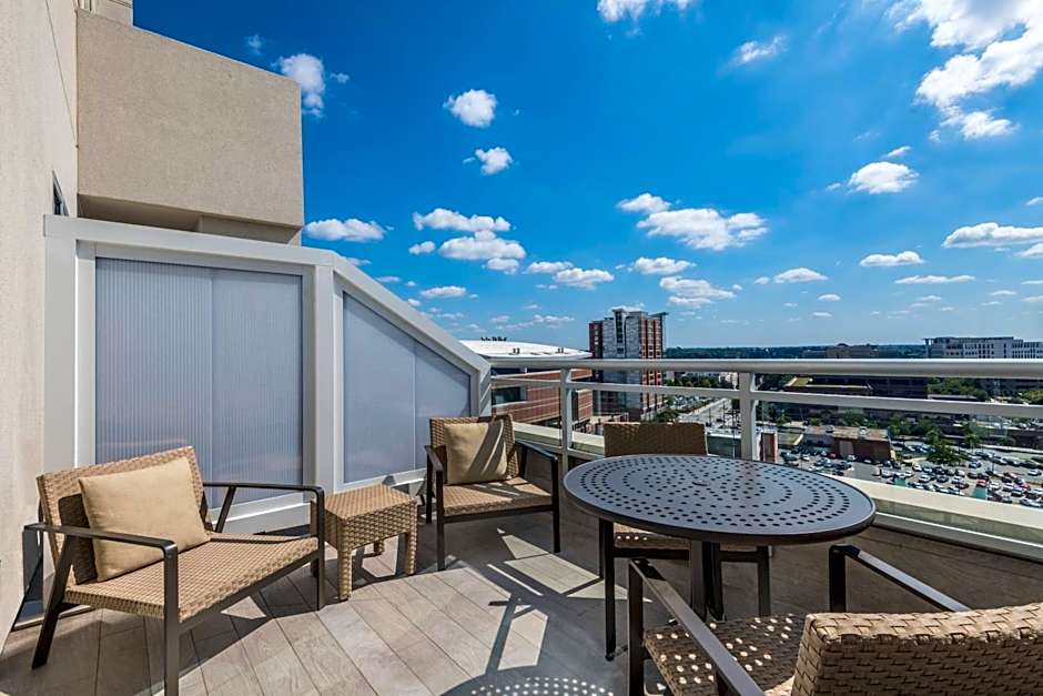 AC Hotel by Marriott Charlotte City Center