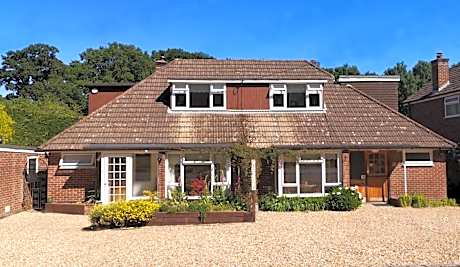 Abacus Bed and Breakfast, Blackwater, Hampshire