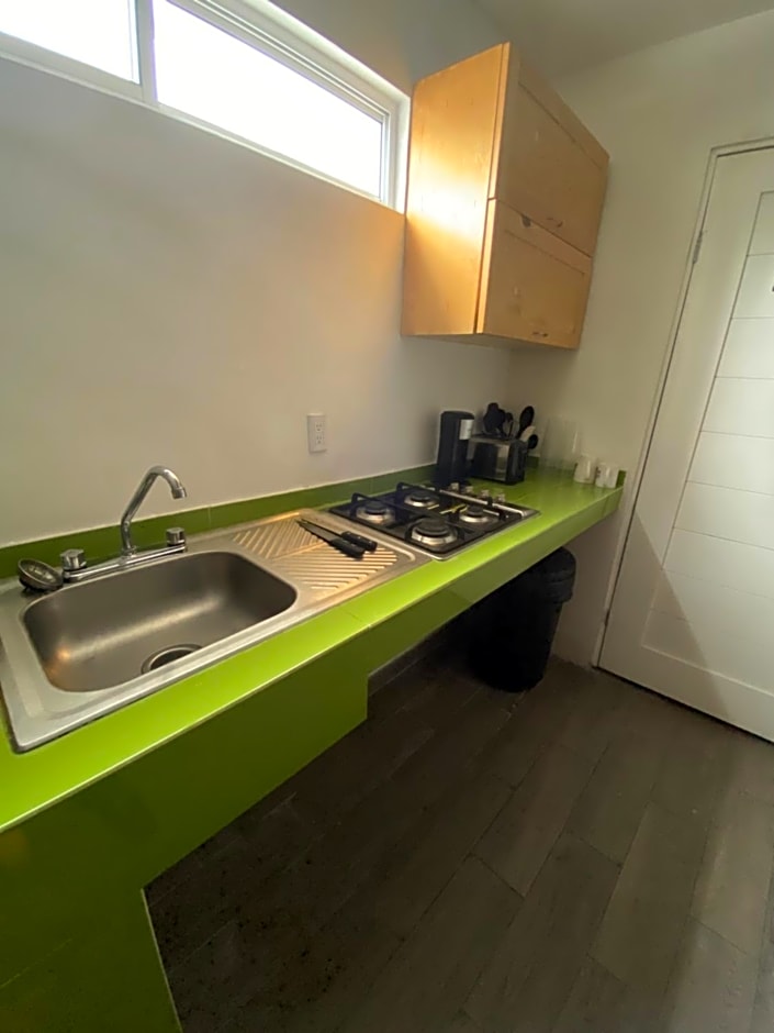 Casa moderna equipada como hotel Habitacion 3 - baño afuera de la habitación