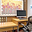 Holiday Inn Express & Suites Milwaukee - West Allis By IHG