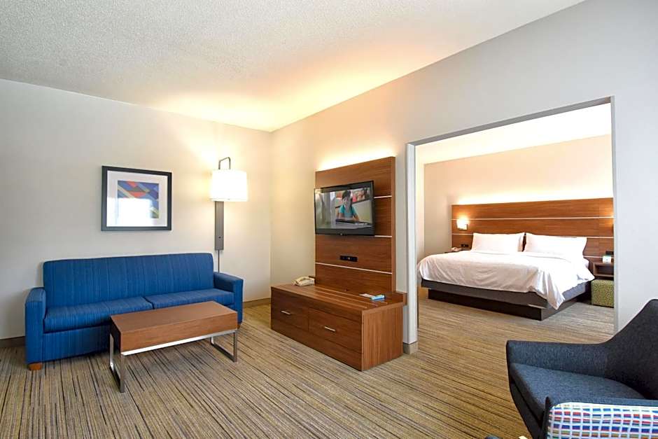 Holiday Inn Express By IHG