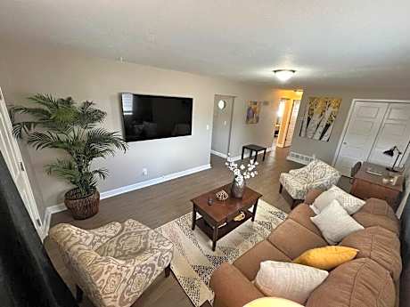 Spacious Westminster 2bd/1ba