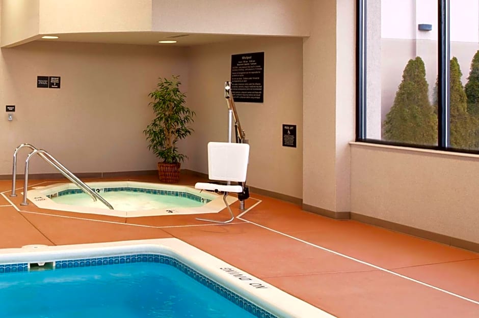 Hampton Inn Muskegon