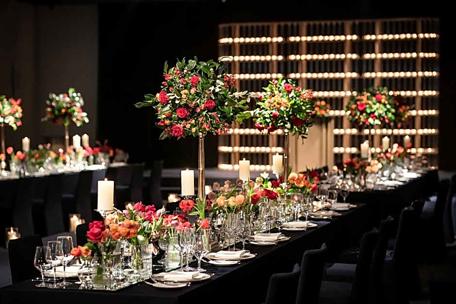 GRAVITY JOSUN Seoul Pangyo, Autograph Collection