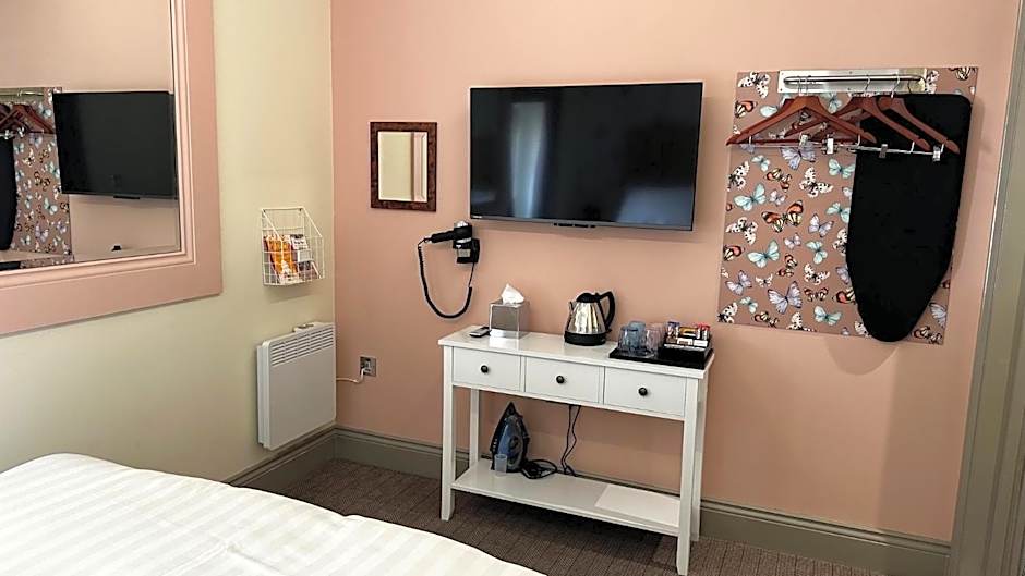 The Duchess Belle Hotel