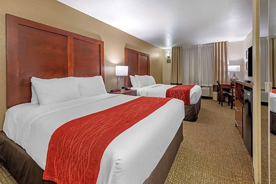 Comfort Inn Fontana