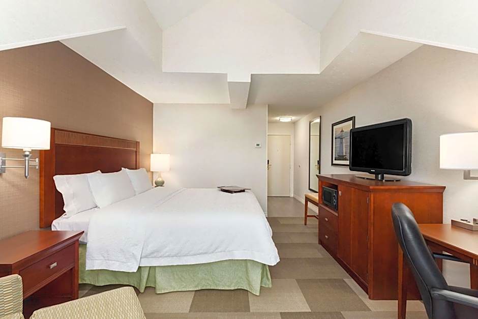 Hampton Inn By Hilton Burlington