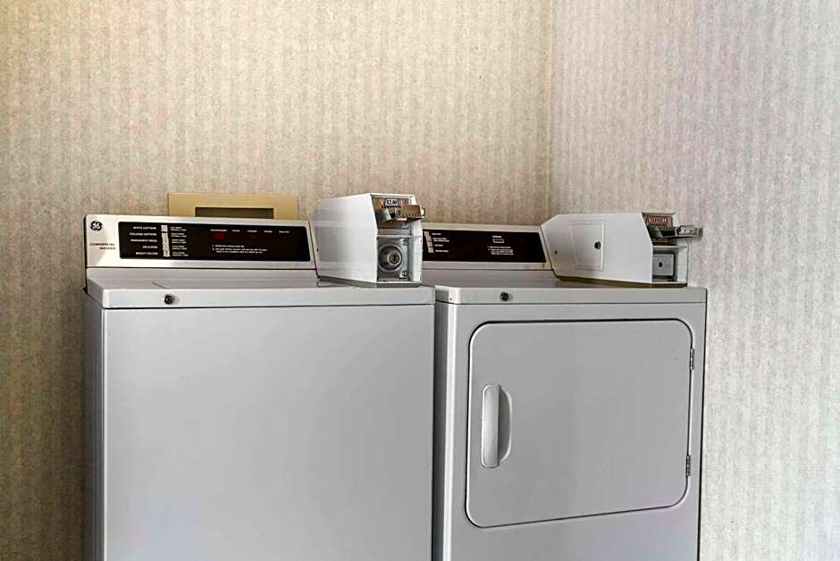 Quality Inn & Suites Manistique