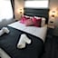 Black Bull Retreat, Barmston with Private Hot Tubs